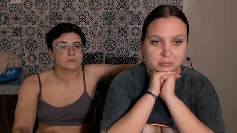 Snapshot of chloe_x_ chatting on 9, 2, 2025 Eva and Sandra online show from 9, 2, 2025