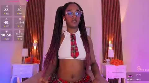 CHLOE online show from 25, 7, 2026