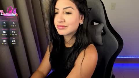 Chloe online show from 28, 4, 2026