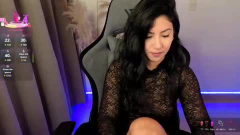 Chloe online show from 6, 5, 2026