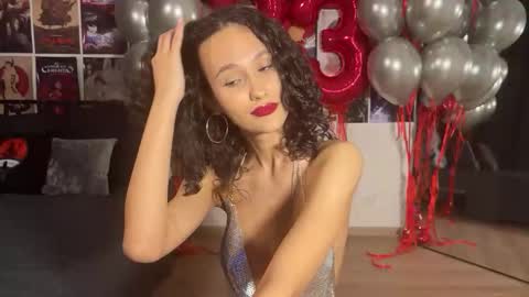 chloe online show from 11, 11, 2025