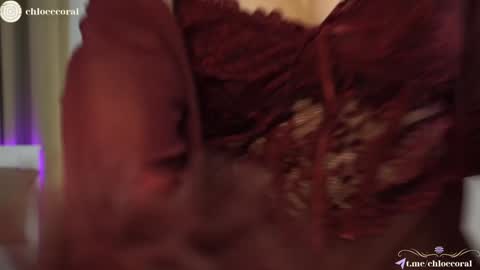 ChloeCoral online show from 2, 1, 2025