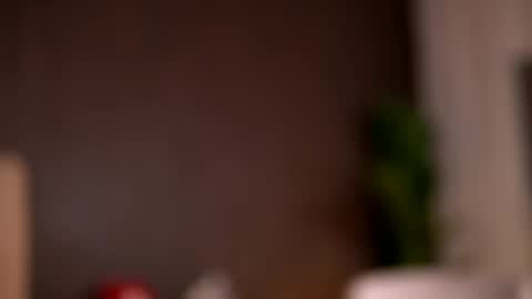 chloedevinex online show from 5, 5, 2026