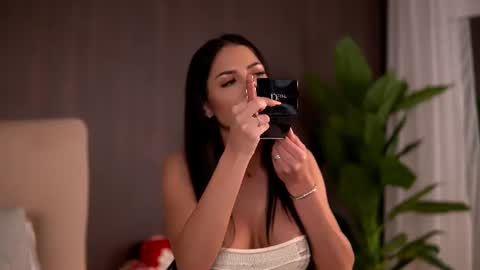 chloedevinex online show from 29, 7, 2026