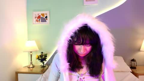 chloeesky online show from 9, 10, 2025