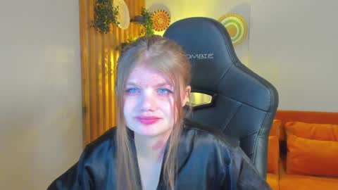 ChloeHalses online show from 1, 5, 2026