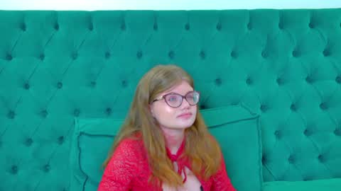 ChloeHalses online show from 27, 6, 2026