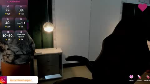  Chloe Harper  online show from 13, 9, 2025