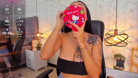  Chloe Harper  online show from 19, 11, 2025