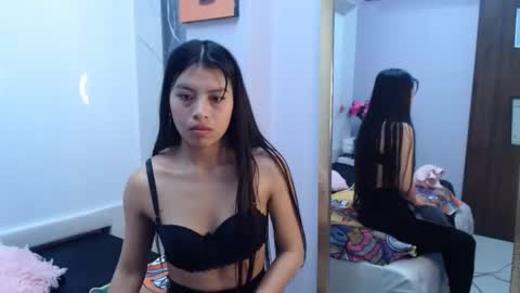 ChloeSignup For Free  Join my Fan Club online show from 19, 1, 2025