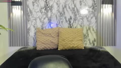 chloemasonn online show from 11, 11, 2025