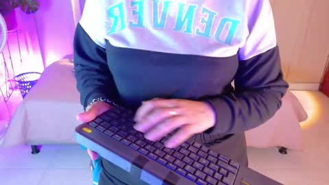 Chloe rosse online show from 14, 2, 2026