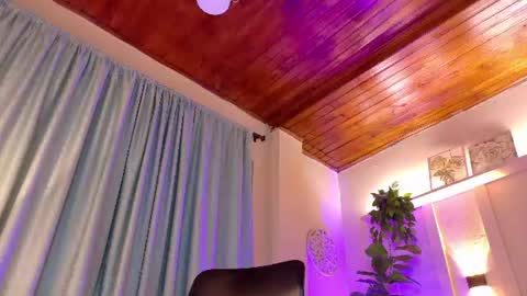 Chloe rosse online show from 28, 7, 2026