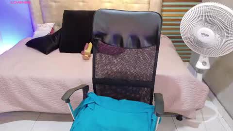 Chloe rosse online show from 1, 8, 2026