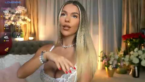 Chloe online show from 16, 7, 2026