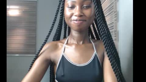 choco_petitqueen online show from 6, 11, 2025