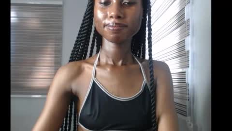 choco_petitqueen online show from 14, 11, 2025