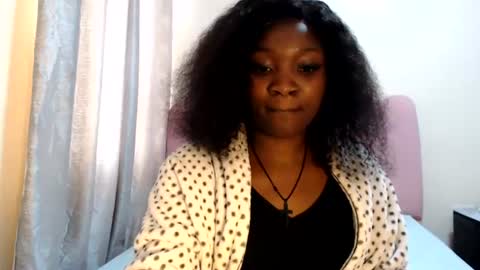 Snapshot of chocolate_desiree chatting on 23, 7, 2026 Lofti online show from 23, 7, 2026
