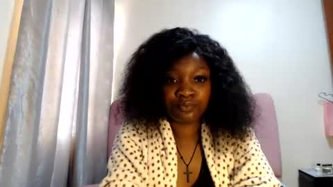 Snapshot of chocolate_desiree chatting on 24, 7, 2026 Lofti online show from 24, 7, 2026