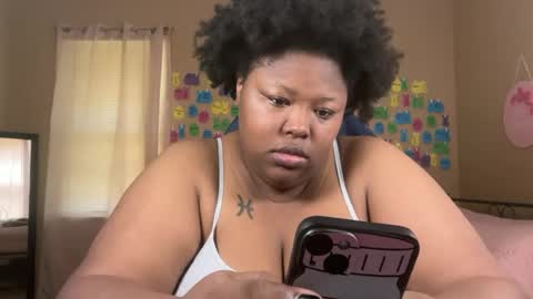 Snapshot of chocolatebunnyxx69 chatting on 28, 6, 2026 Melina online show from 28, 6, 2026