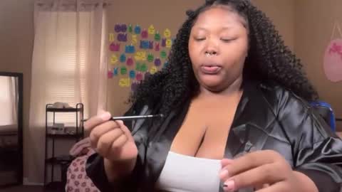 Snapshot of chocolatebunnyxx69 chatting on 18, 7, 2026 Melina online show from 18, 7, 2026