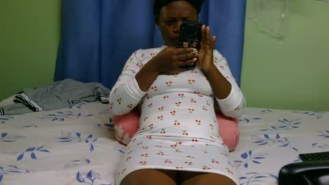 Chocolate Ebony online show from 28, 7, 2026