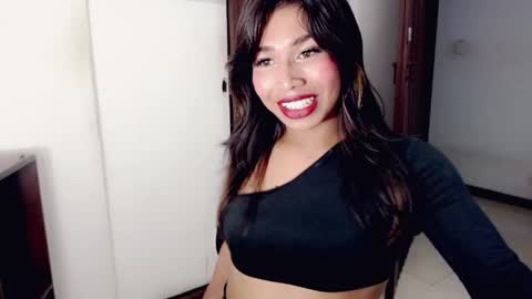 chocolatetriplex online show from 2, 5, 2026