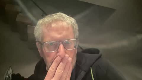 Snapshot of choupipat1 chatting on 1, 3, 2025 choupipat1 online show from 1, 3, 2025