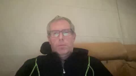 choupipat1 online show from 19, 11, 2025