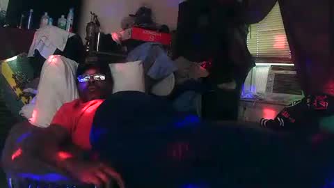 Snapshot of chris4uall chatting on 22, 10, 2025 Chris online show from 22, 10, 2025