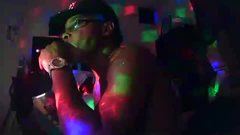 Snapshot of chris4uall chatting on 2, 11, 2025 Chris online show from 2, 11, 2025