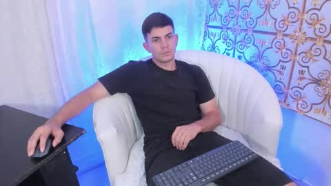 Chris Diamond23 online show from 24, 3, 2026