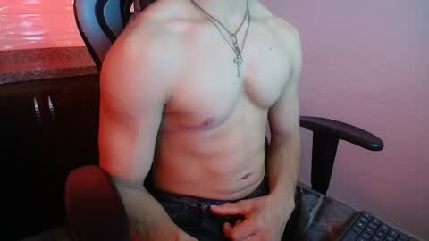 Snapshot of chris_evans27 chatting on 7, 11, 2025 Chris Evans online show from 7, 11, 2025