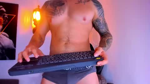 chris_milleer online show from 5, 7, 2026