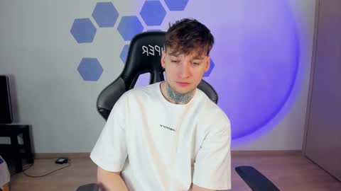 Chris Tyson online show from 26, 2, 2025