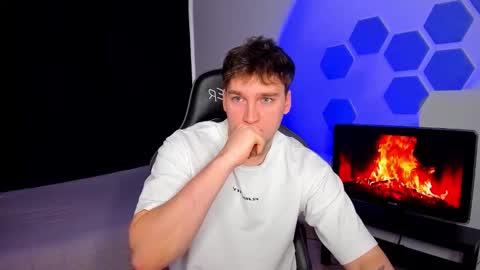 Chris Tyson online show from 8, 1, 2026