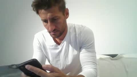 chrisaron online show from 3, 10, 2025