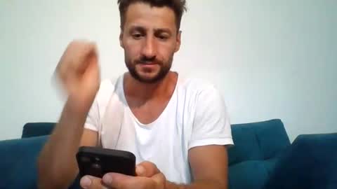 Snapshot of chrisaron chatting on 17, 6, 2026 chrisaron online show from 17, 6, 2026