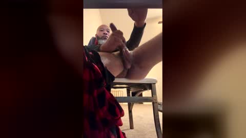 Snapshot of chrisb1981 chatting on 9, 1, 2026 KING YAMMY online show from 9, 1, 2026