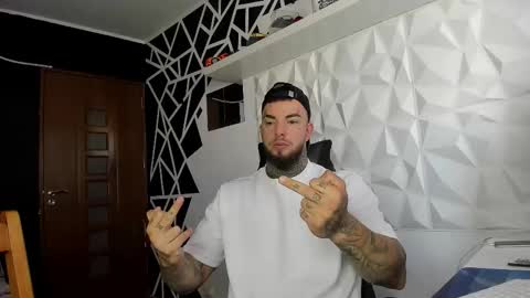 Snapshot of chrisjordan666 chatting on 22, 10, 2025 Chris Jordan online show from 22, 10, 2025