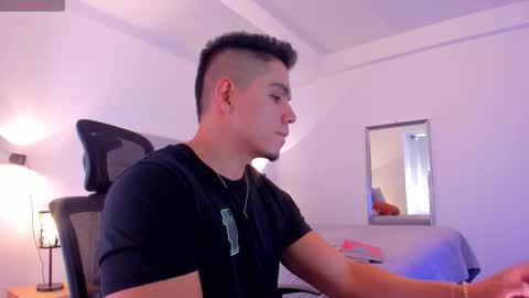 chrismorgan24 online show from 10, 10, 2025