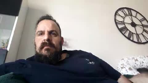 chris  ole online show from 21, 4, 2026