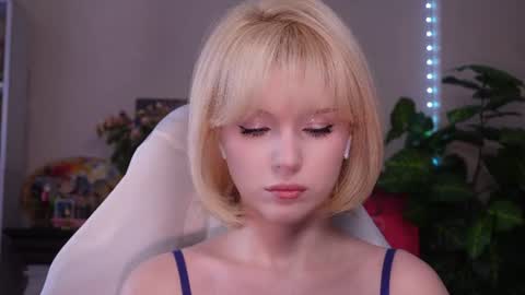 chriss_foxx online show from 15, 7, 2026