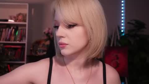 chriss_foxx online show from 29, 7, 2026