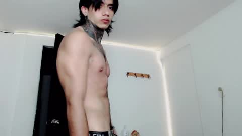 CHRIS  INDEPENT MODEL online show from 18, 2, 2025