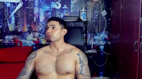 Chriss Stewart online show from 6, 5, 2026