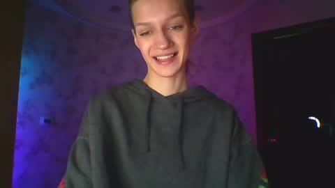 chrissy_joyful online show from 30, 4, 2026