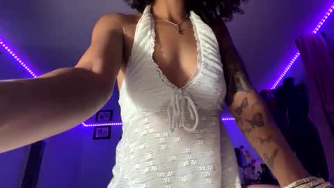 chrissywizzy online show from 18, 5, 2026