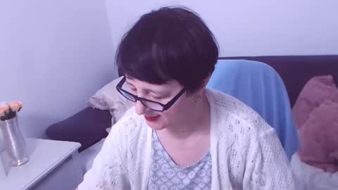 Christa online show from 9, 2, 2025