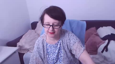 Christa online show from 16, 2, 2025